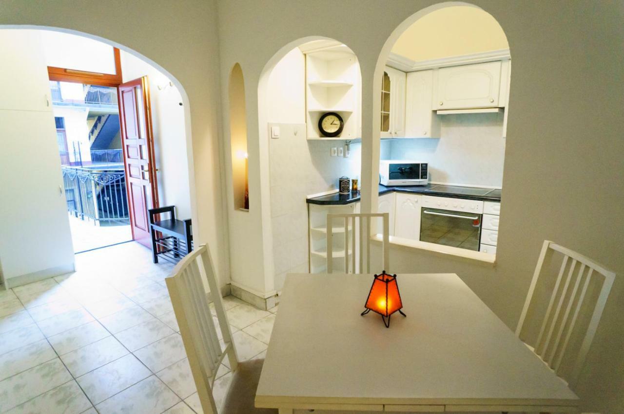 Kingdom & Car Parking On-site & Aircon & Quiet & Family Friendly * Budapešť